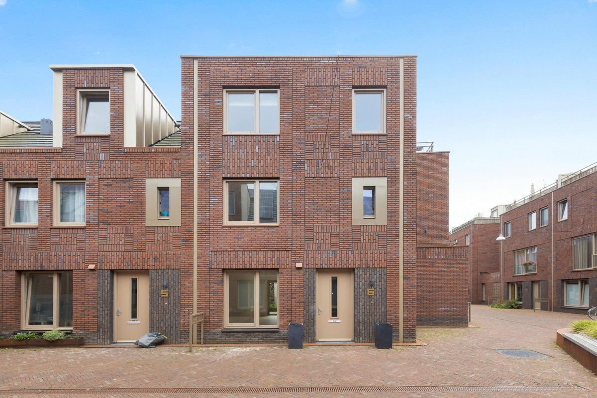 Woonhuis aan de Grutmolen in Groningen