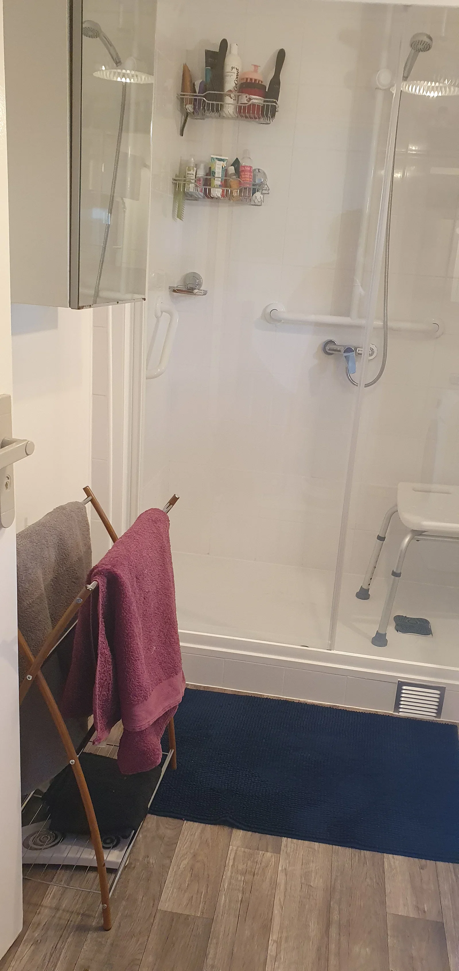 Chambre Rue des Frères Chausson à Asnières-sur-Seine