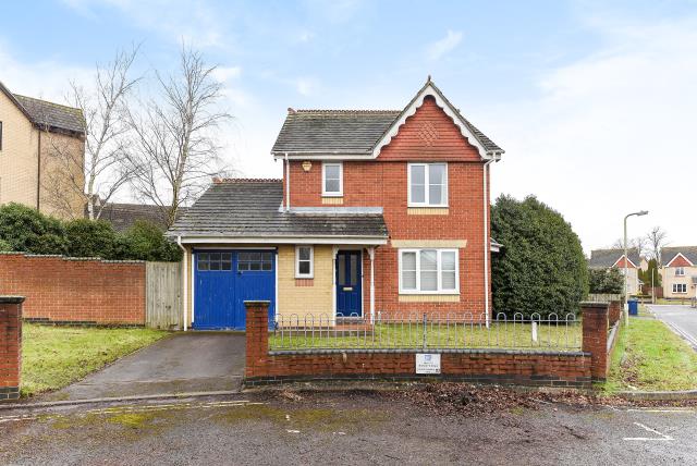 House Acland Close in Oxford