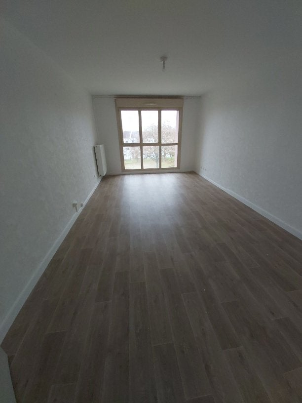 Flat D 134 in Vaucouleurs