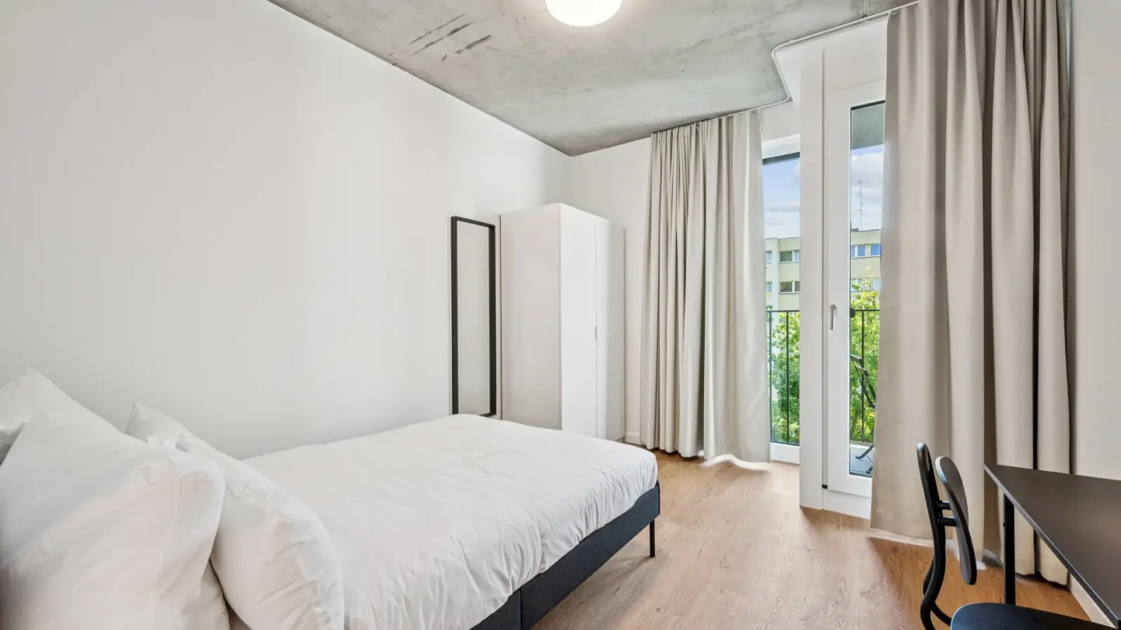 Zimmer Lehrter Straße in Berlin