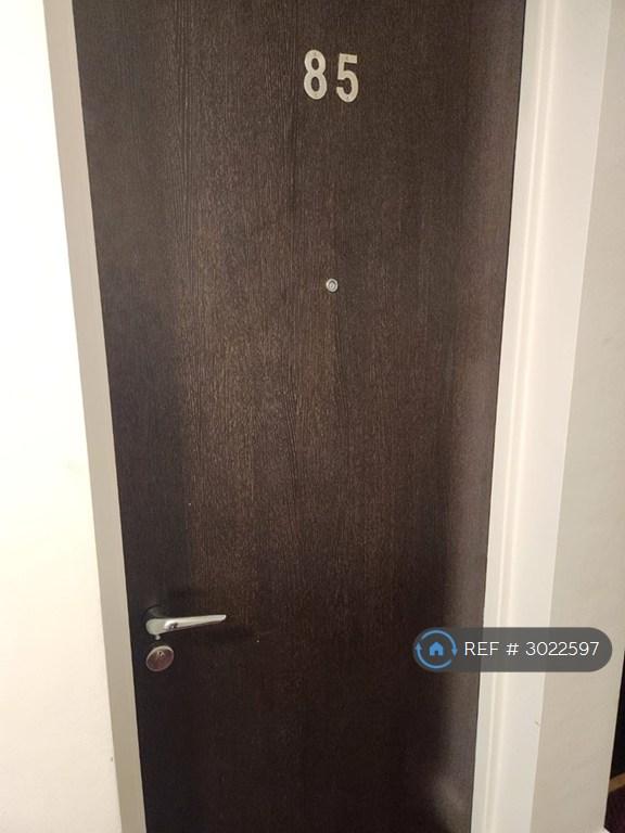 Flat Clive Passage in Birmingham