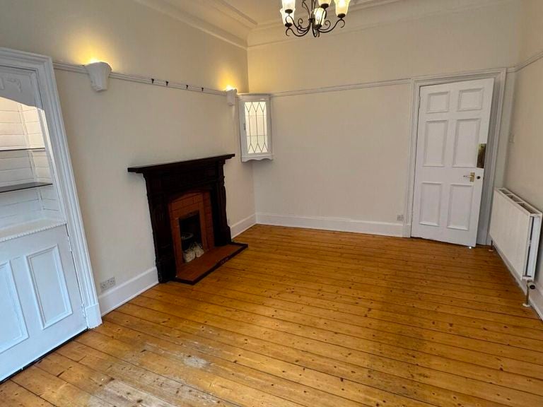 Flat Hyndland Avenue in Glasgow