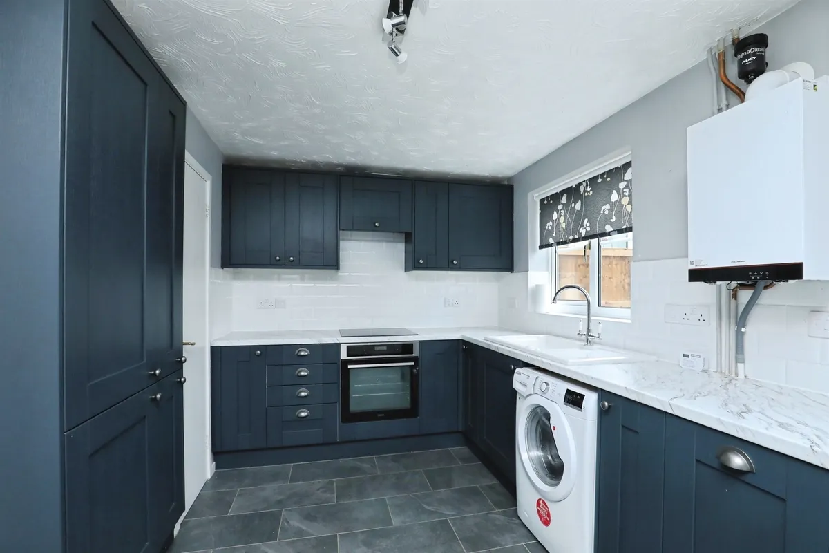House Wright Drive in Breckland District