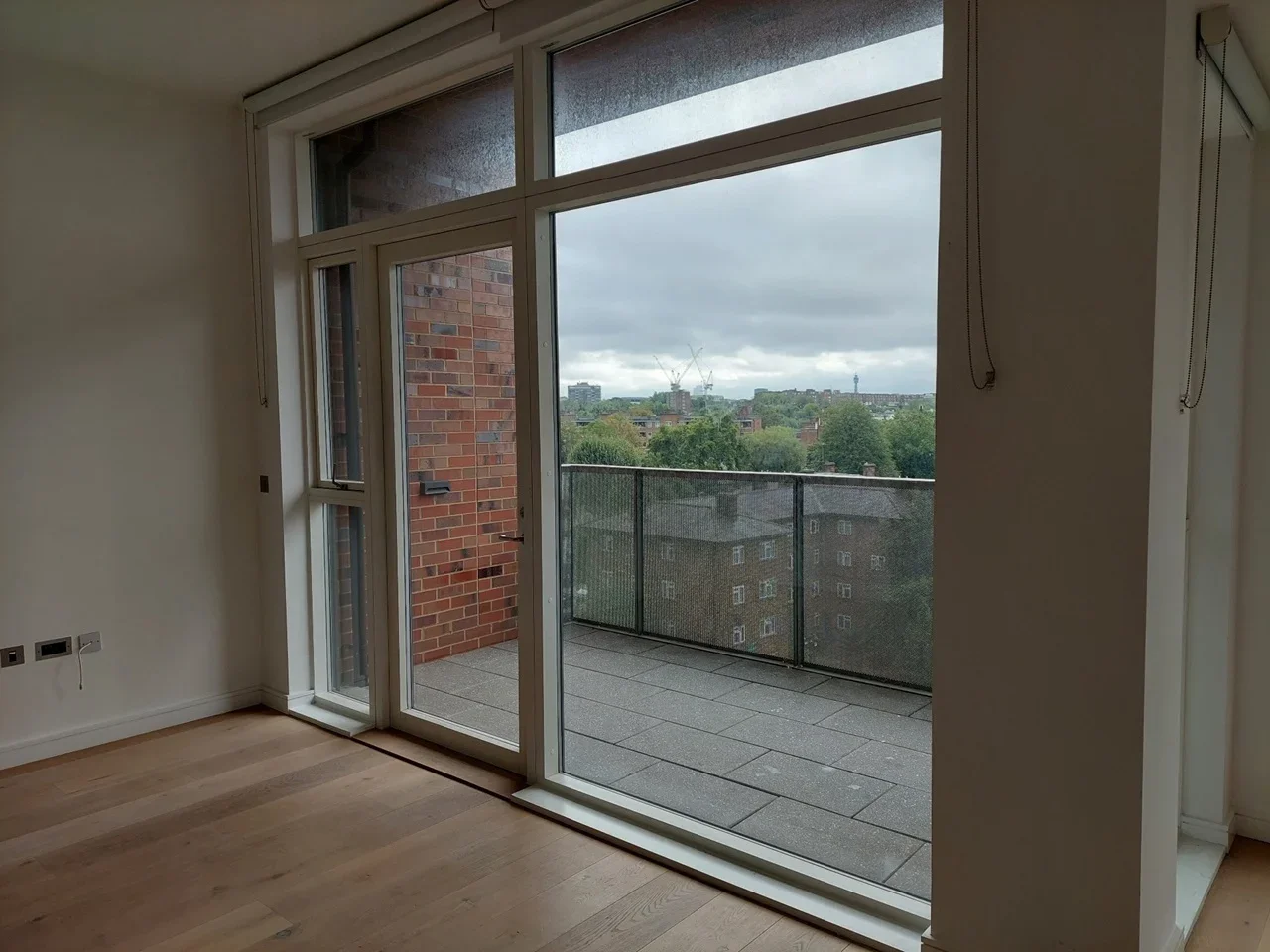 Flat Belsize Road in Greater London
