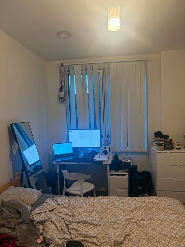 Room Frobisher Yard in Greater London