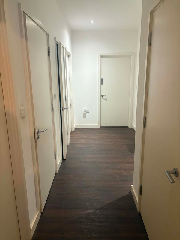 Room Frobisher Yard in Greater London