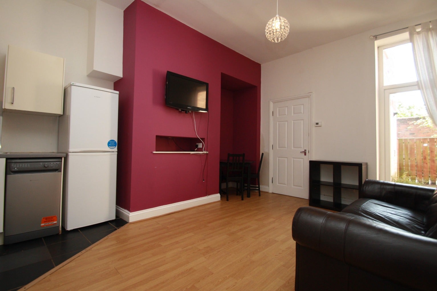 Flat Fairfield Road in Newcastle upon Tyne