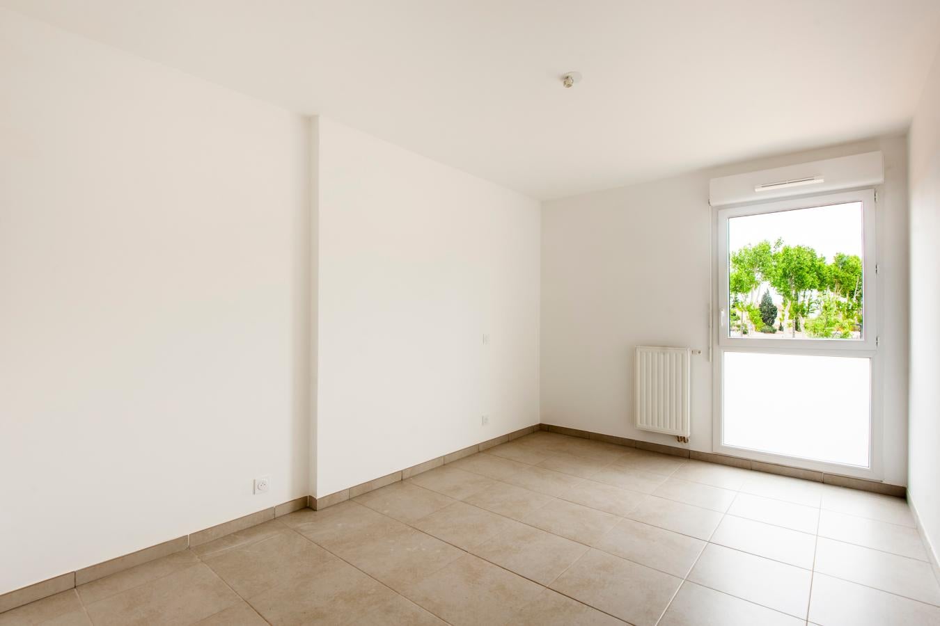 Flat Avenue Saint-Exupéry in Istres