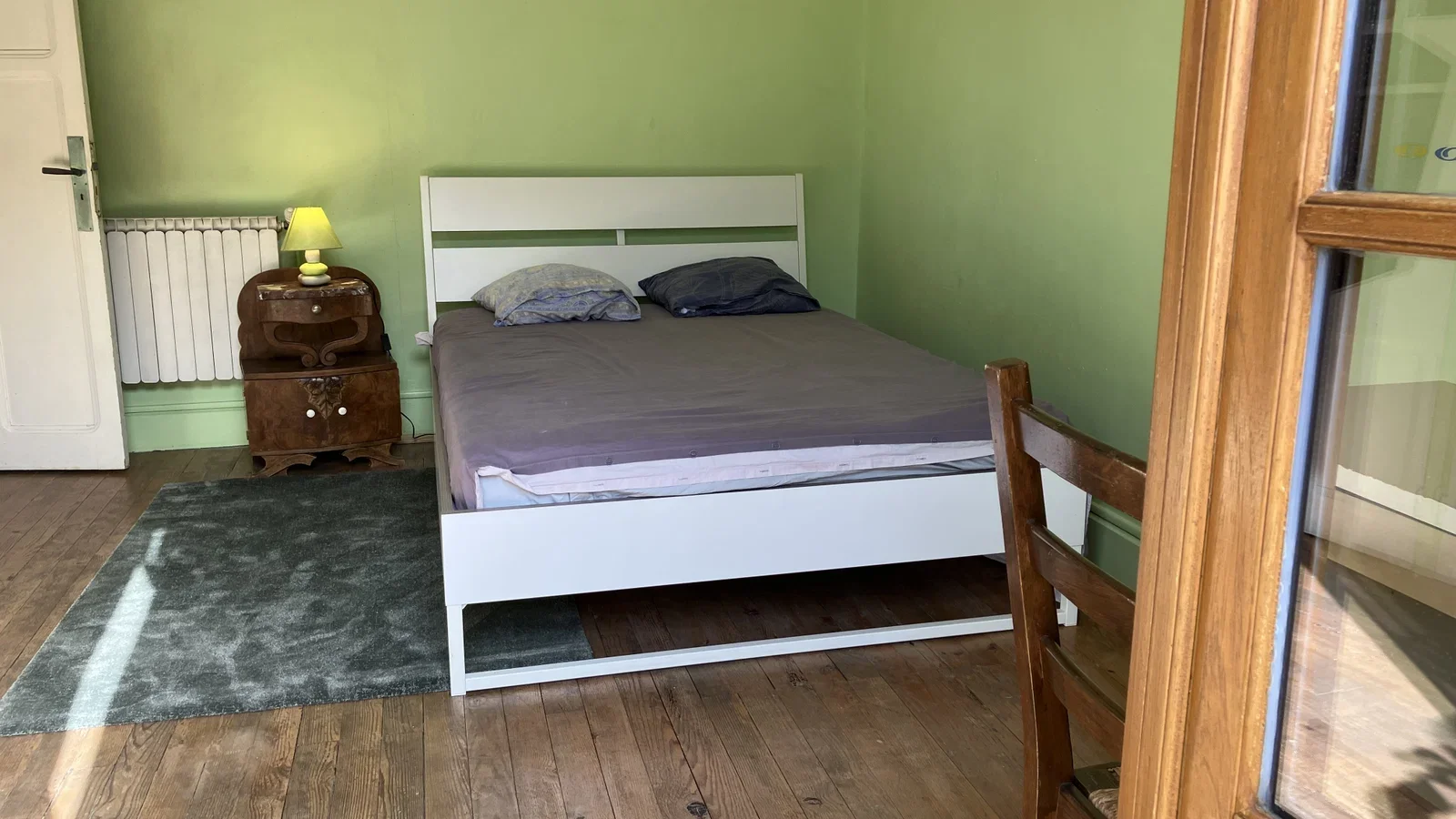 Chambre Rue Victor Hugo à Bourgoin-Jallieu