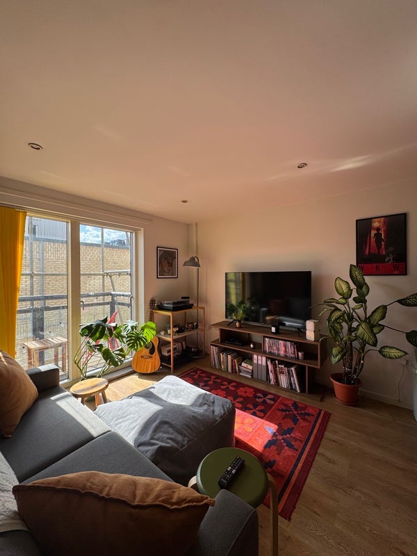 Room Tudor Road in Greater London