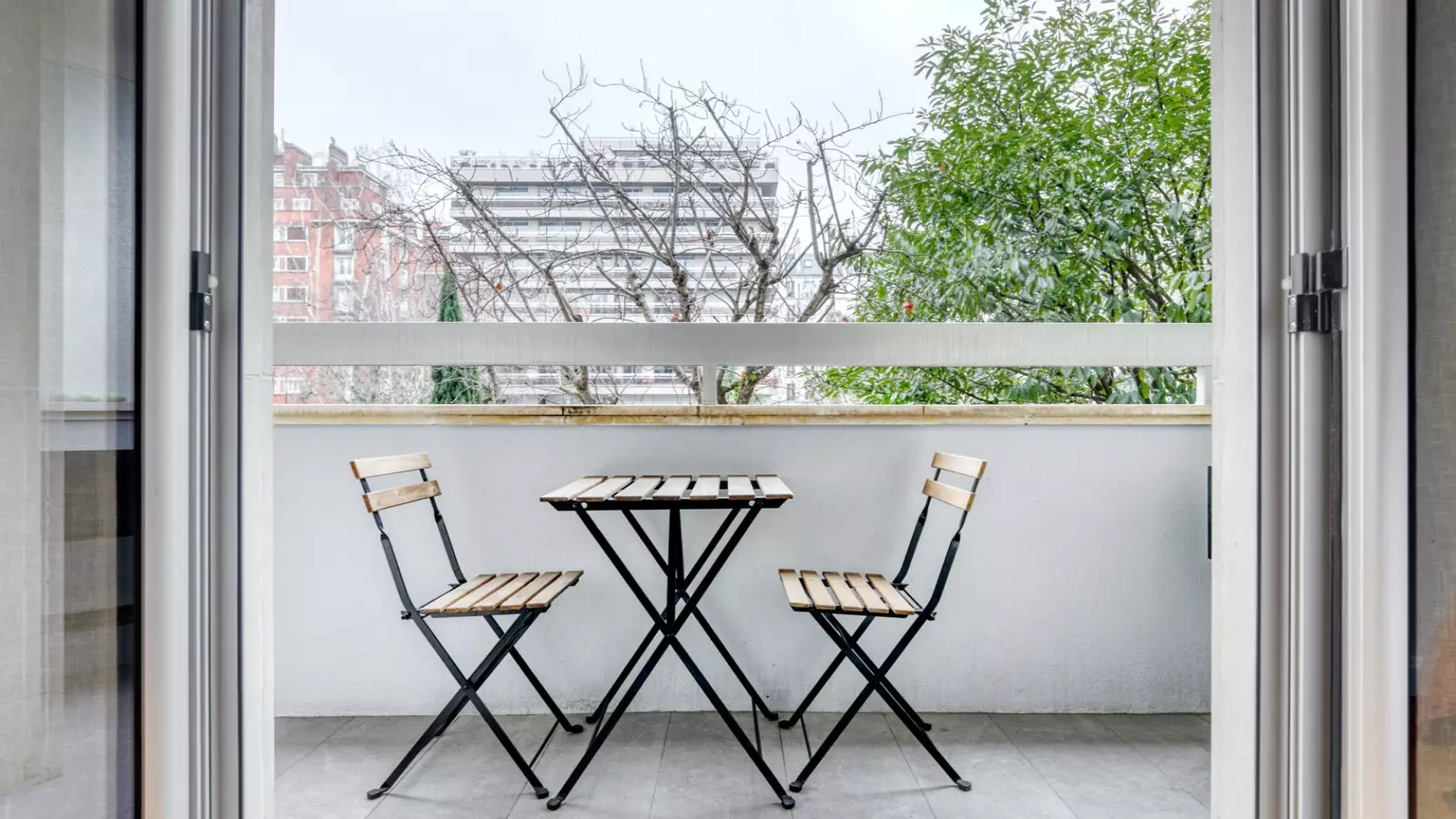 Flat Rue Vernier in Paris