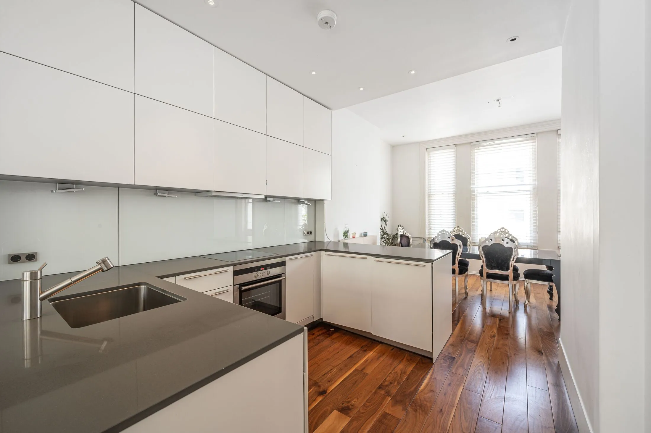 Flat Hampstead Hill Gardens in Greater London