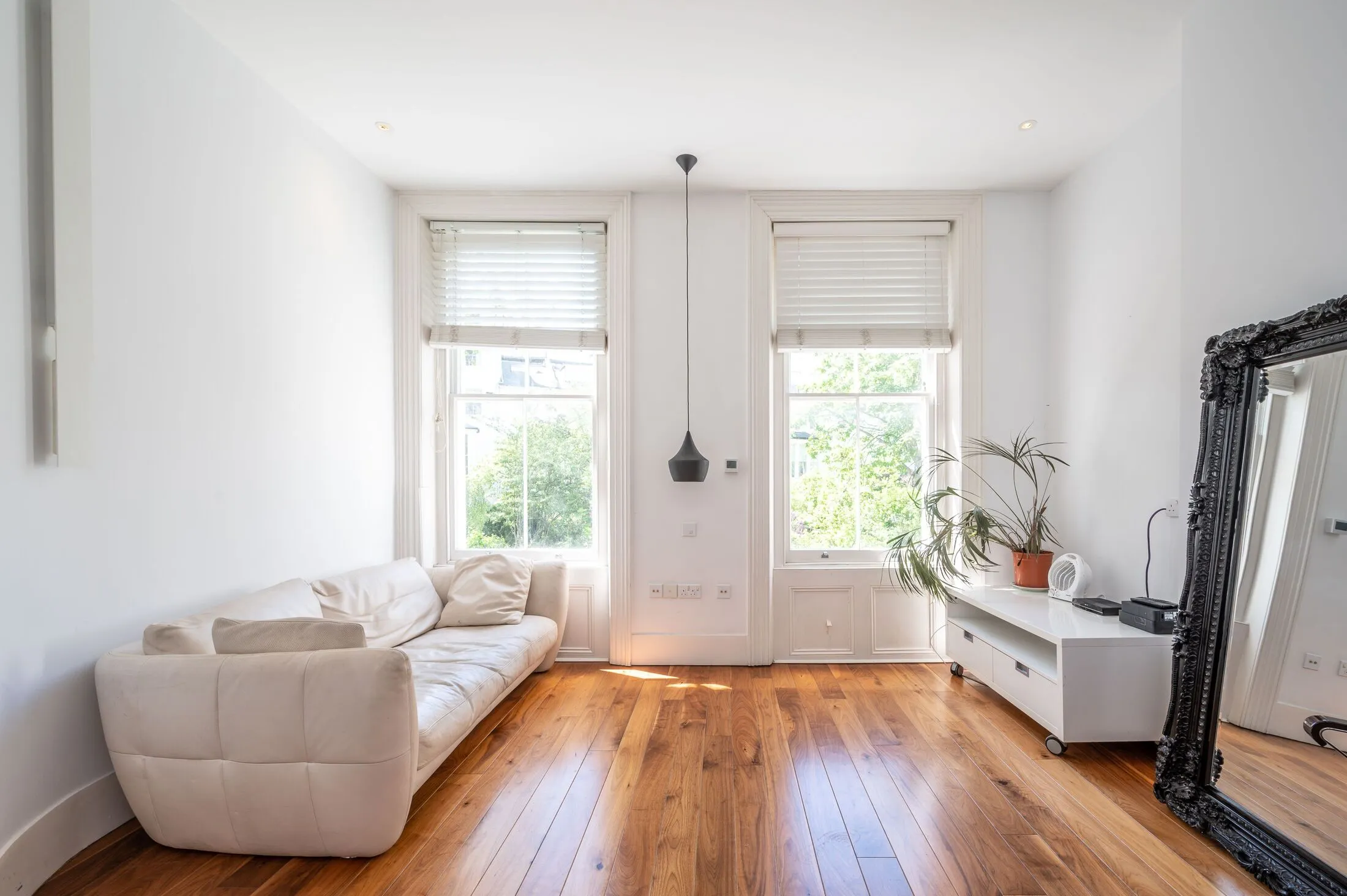 Flat Hampstead Hill Gardens in Greater London