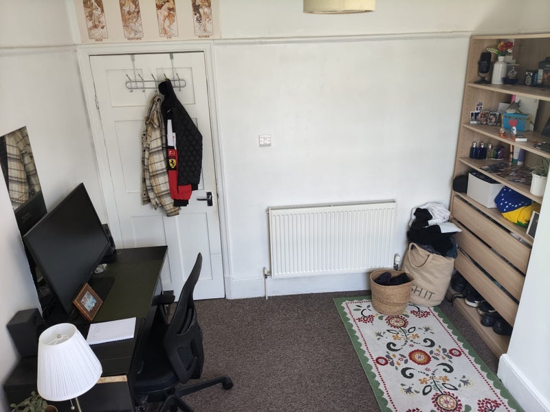 Room Elliott's Row in Greater London