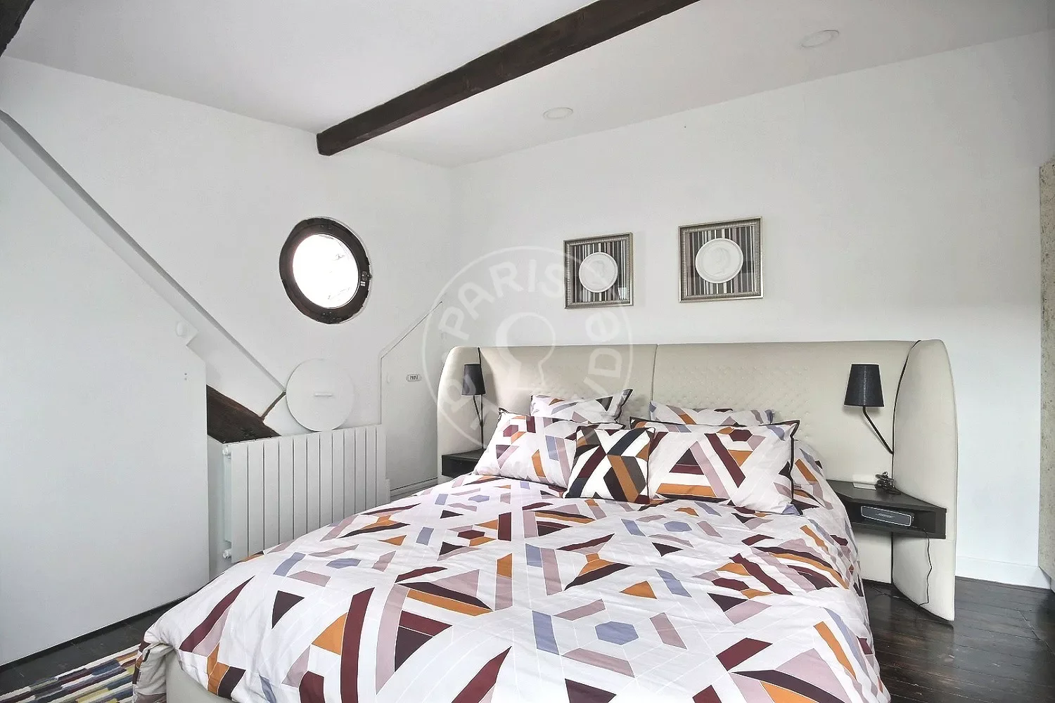 Flat Rue Descartes in Paris