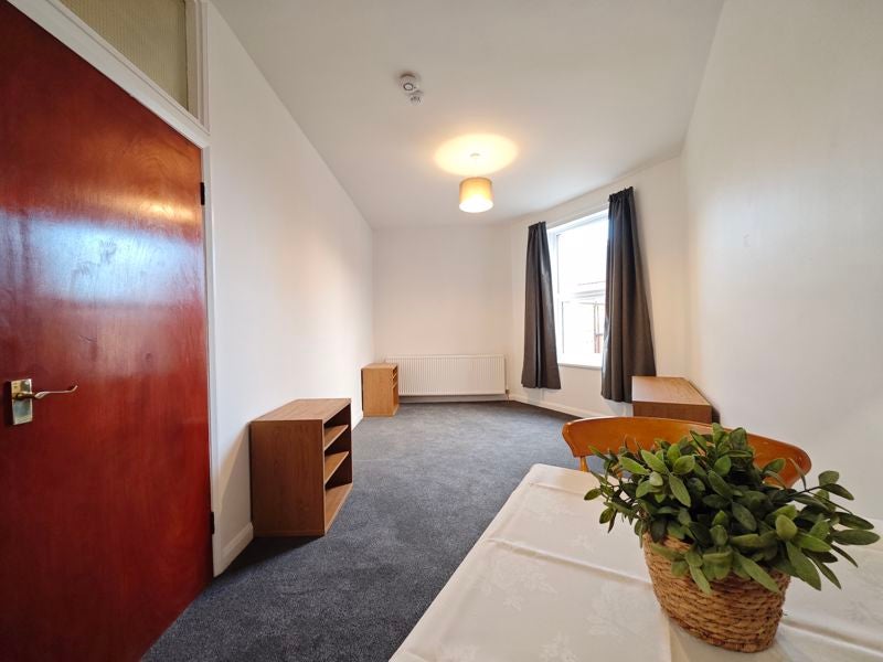 Flat Lismore Street in Carlisle