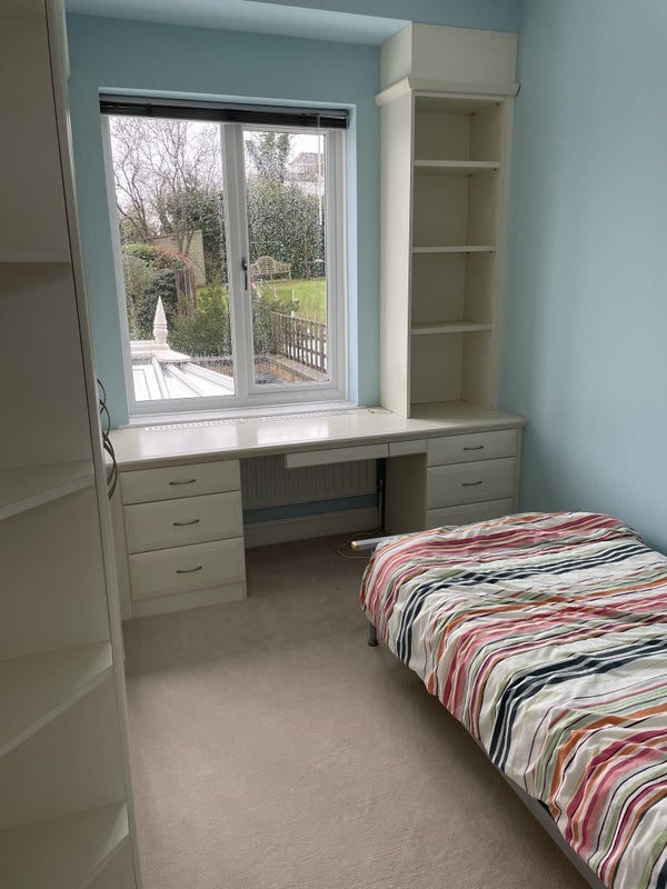 Room Hillway in Greater London