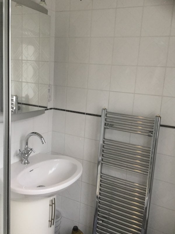 Room Hillway in Greater London