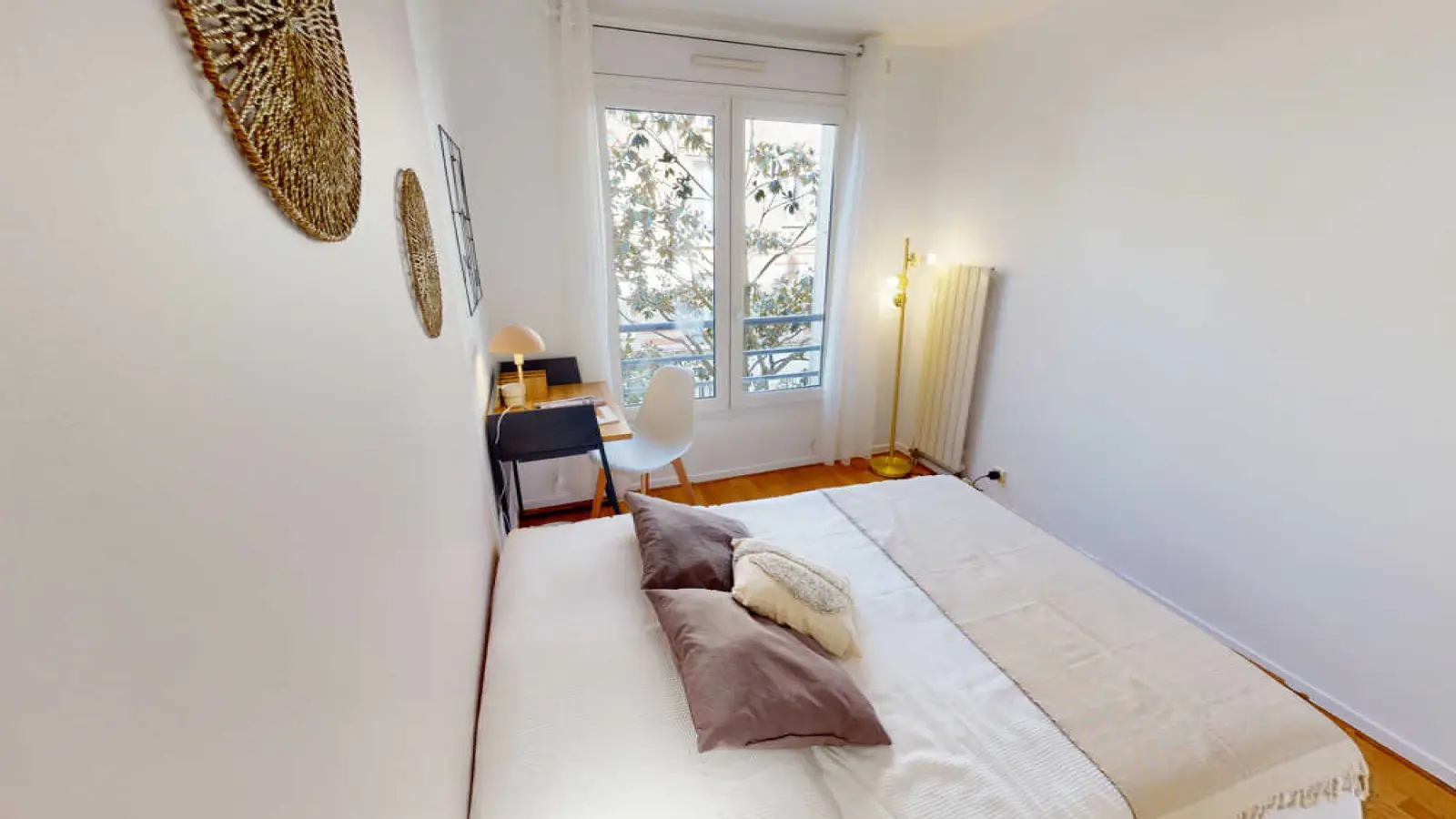 Chambre Rue Pierre Lhomme à Courbevoie