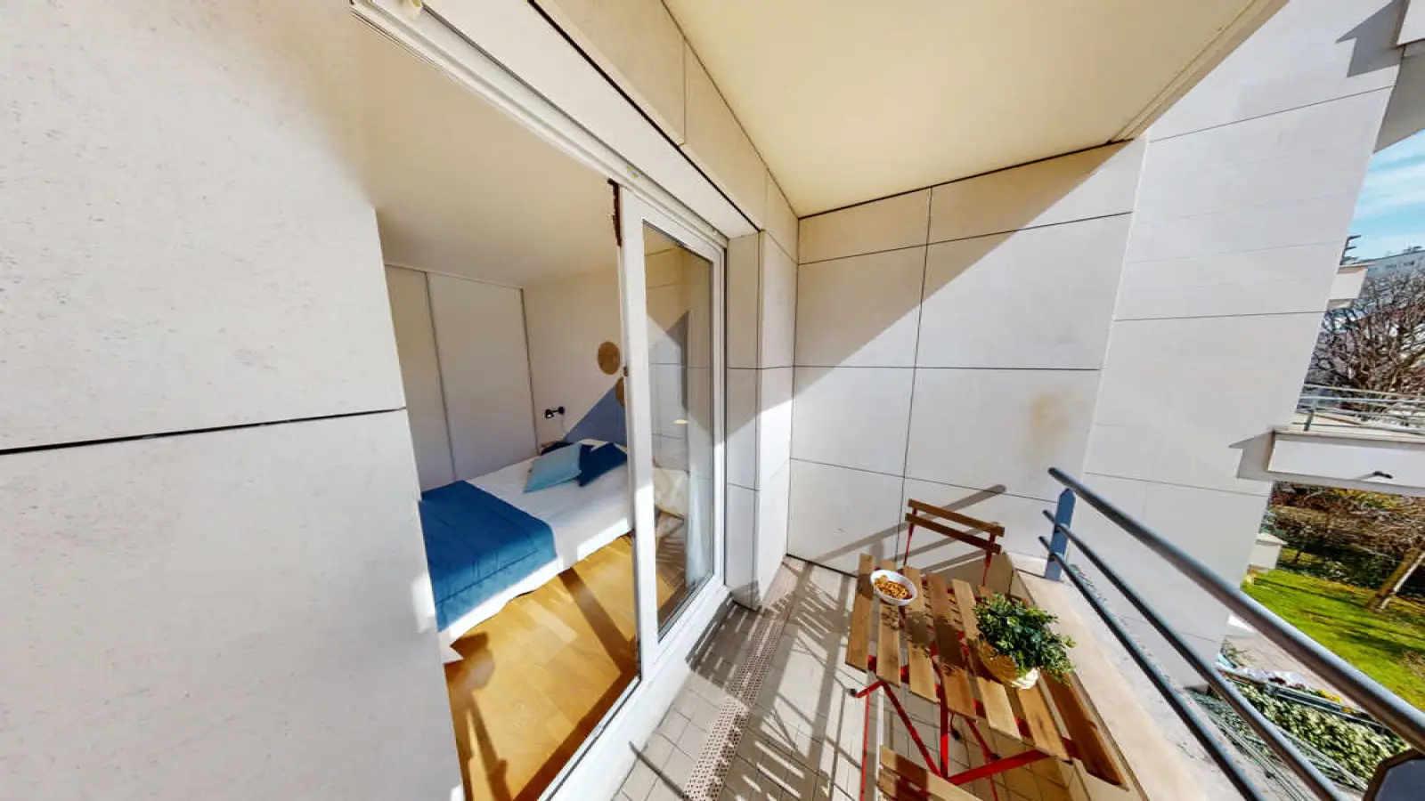 Chambre Rue Pierre Lhomme à Courbevoie