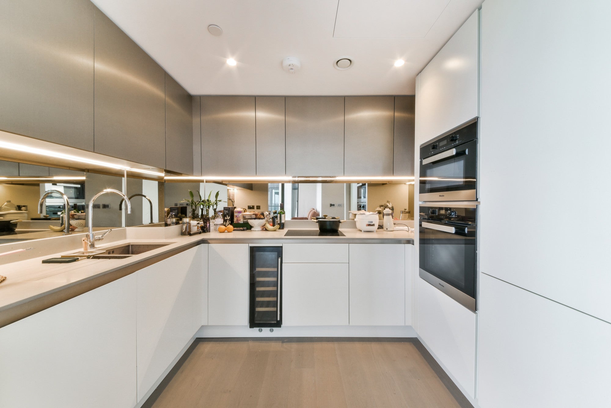 Flat Atterbury Street in City of Westminster