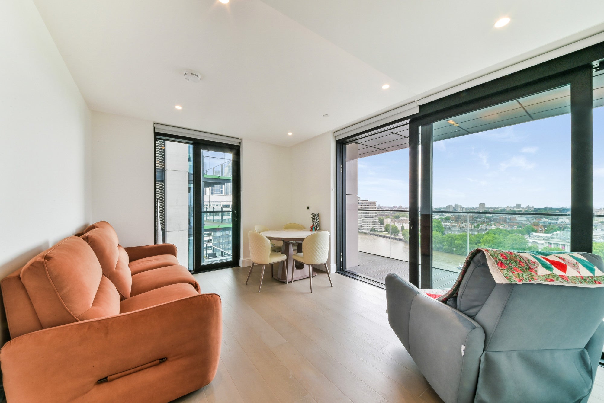 Flat Atterbury Street in City of Westminster