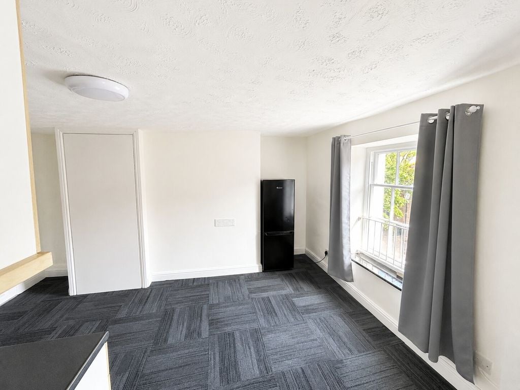 Flat Westgate in Mansfield Woodhouse