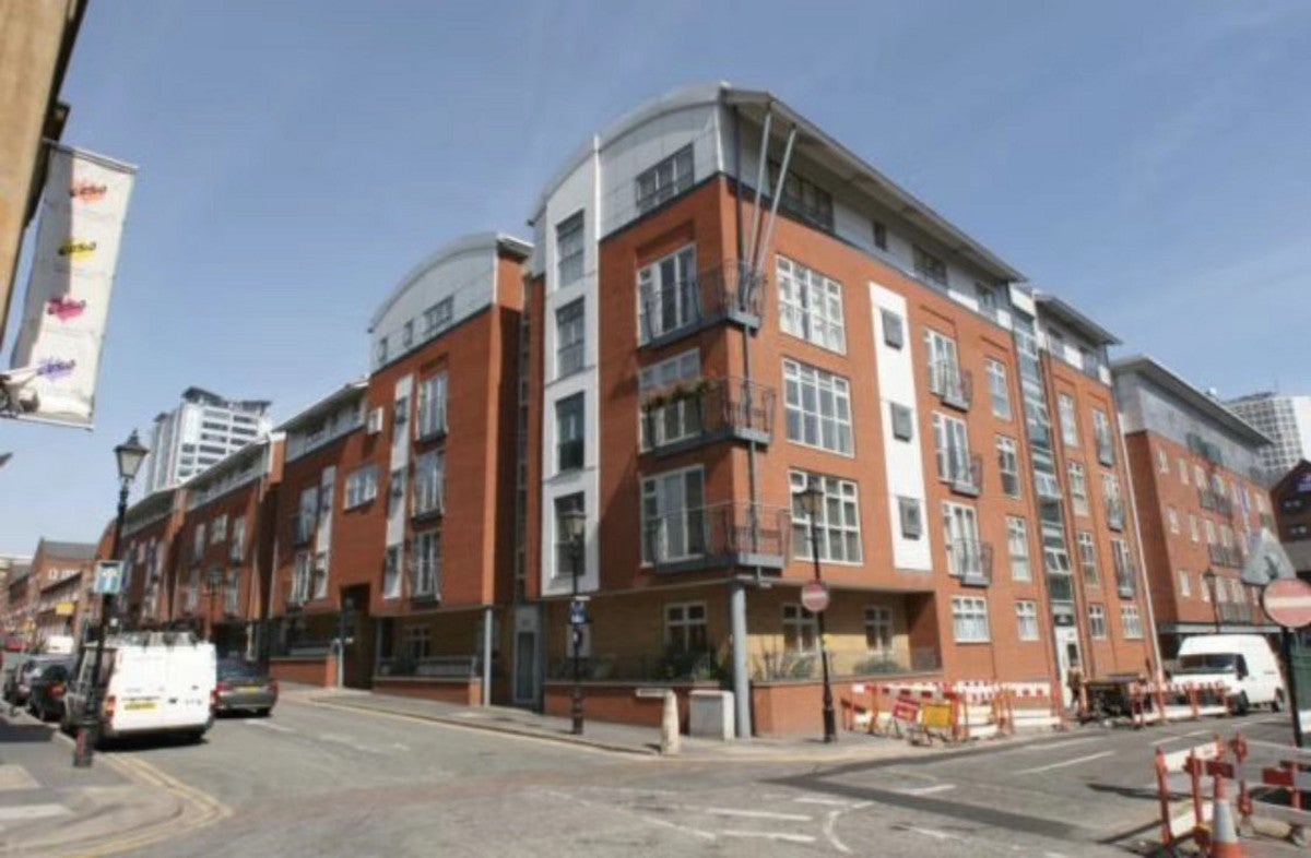Flat Berkley Street in Birmingham