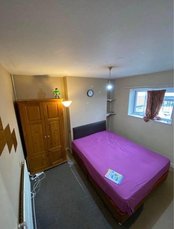Room Preston Road in Greater London