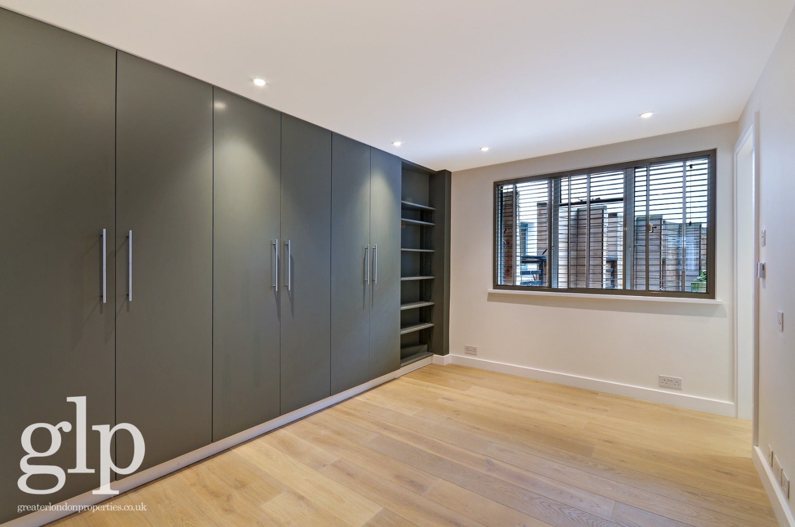 Flat Knightsbridge in London