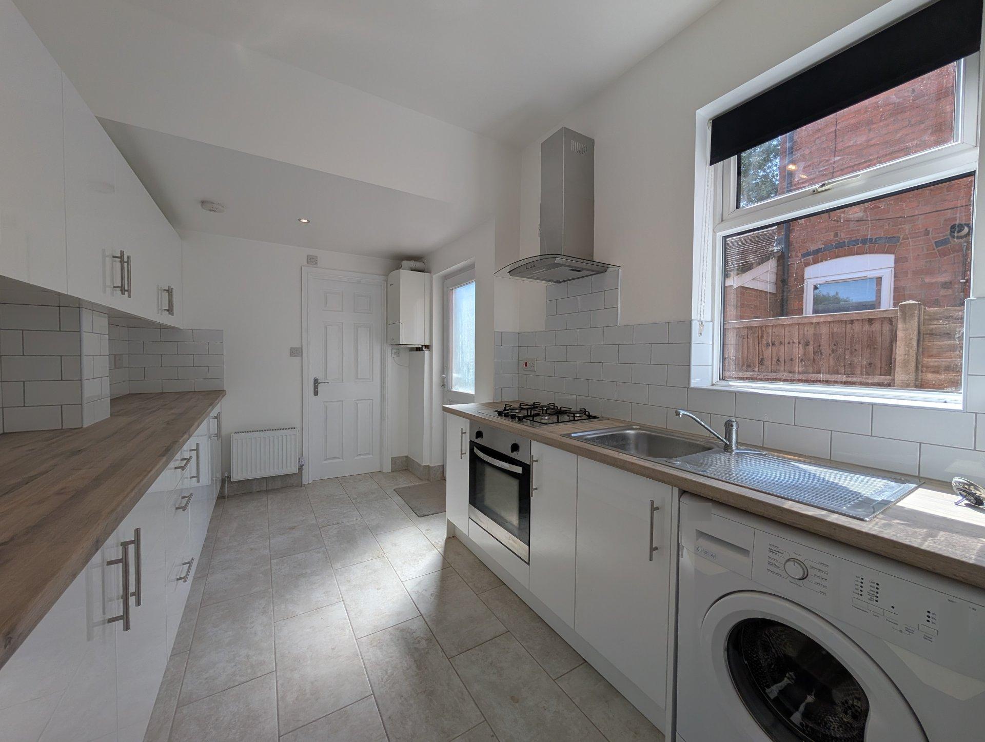 Flat Drayton Road in Birmingham