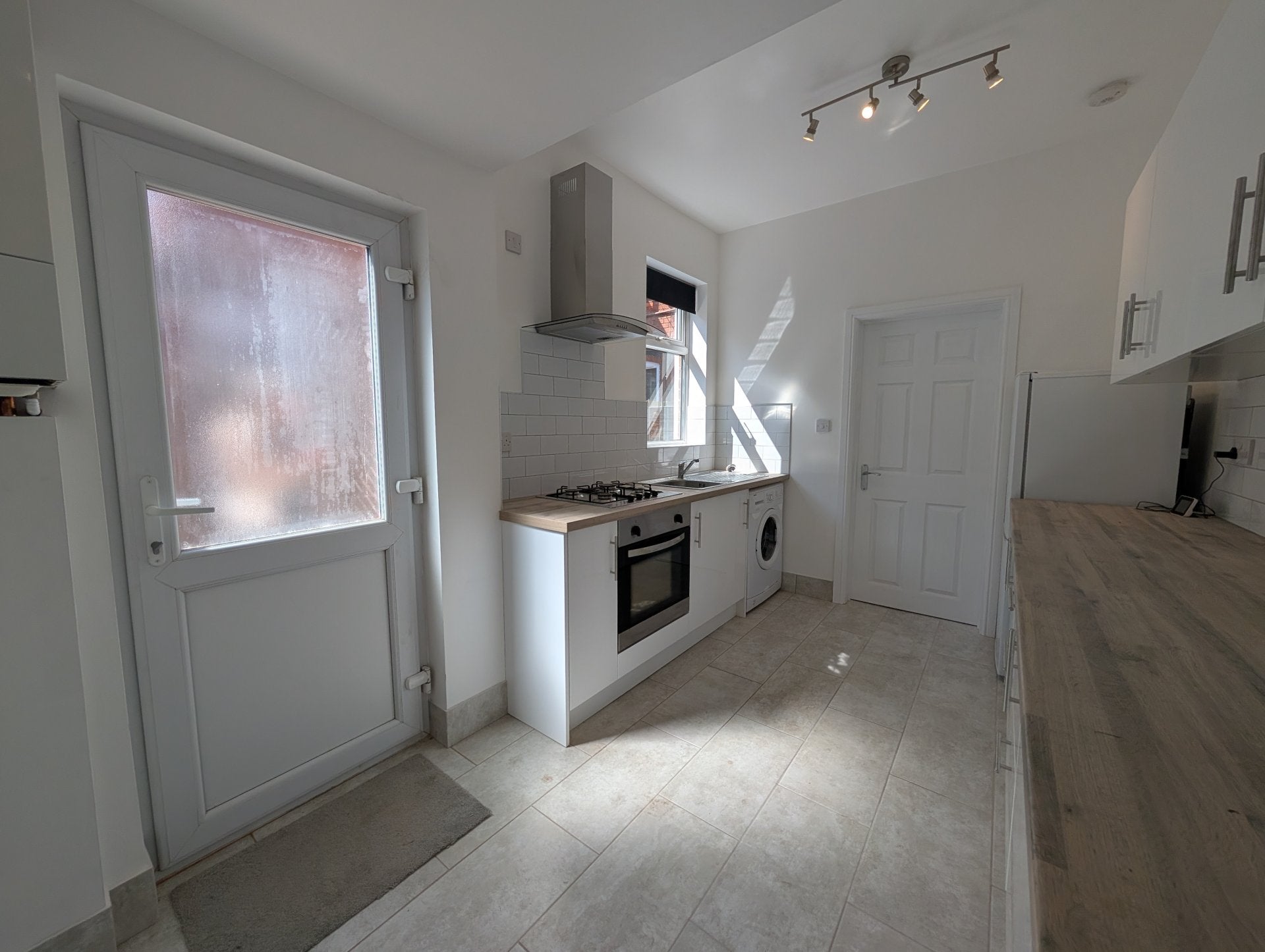 Flat Drayton Road in Birmingham