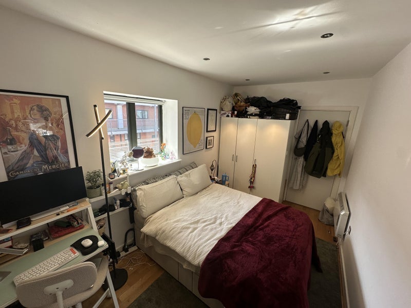 Room Fieldgate Street in Greater London