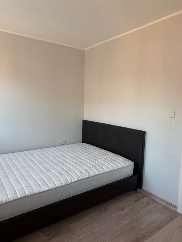 Room Drybread Lane in Nuneaton and Bedworth