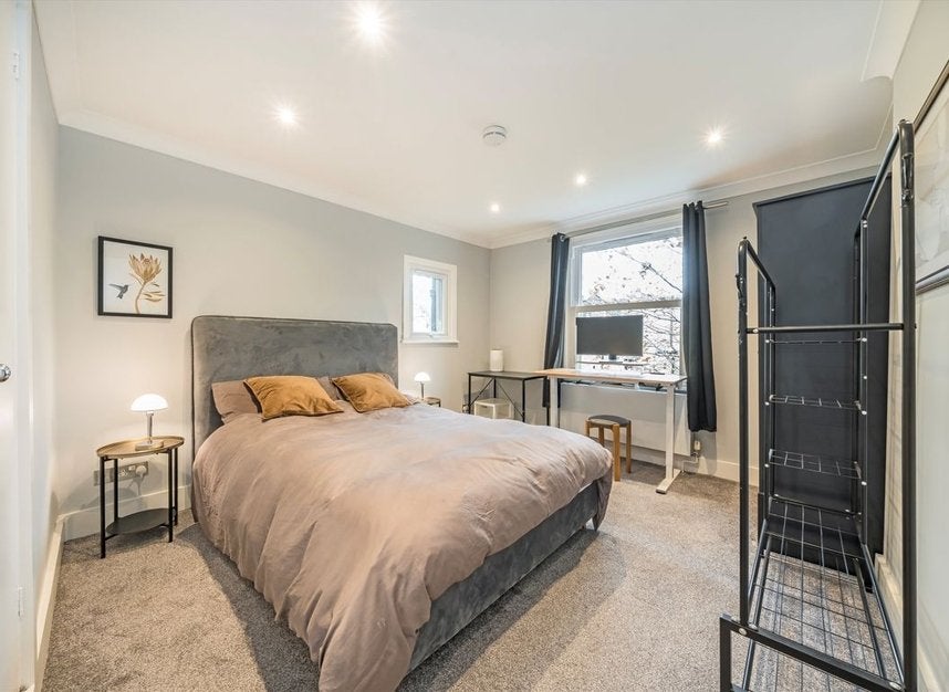 Flat Nevern Square in Greater London