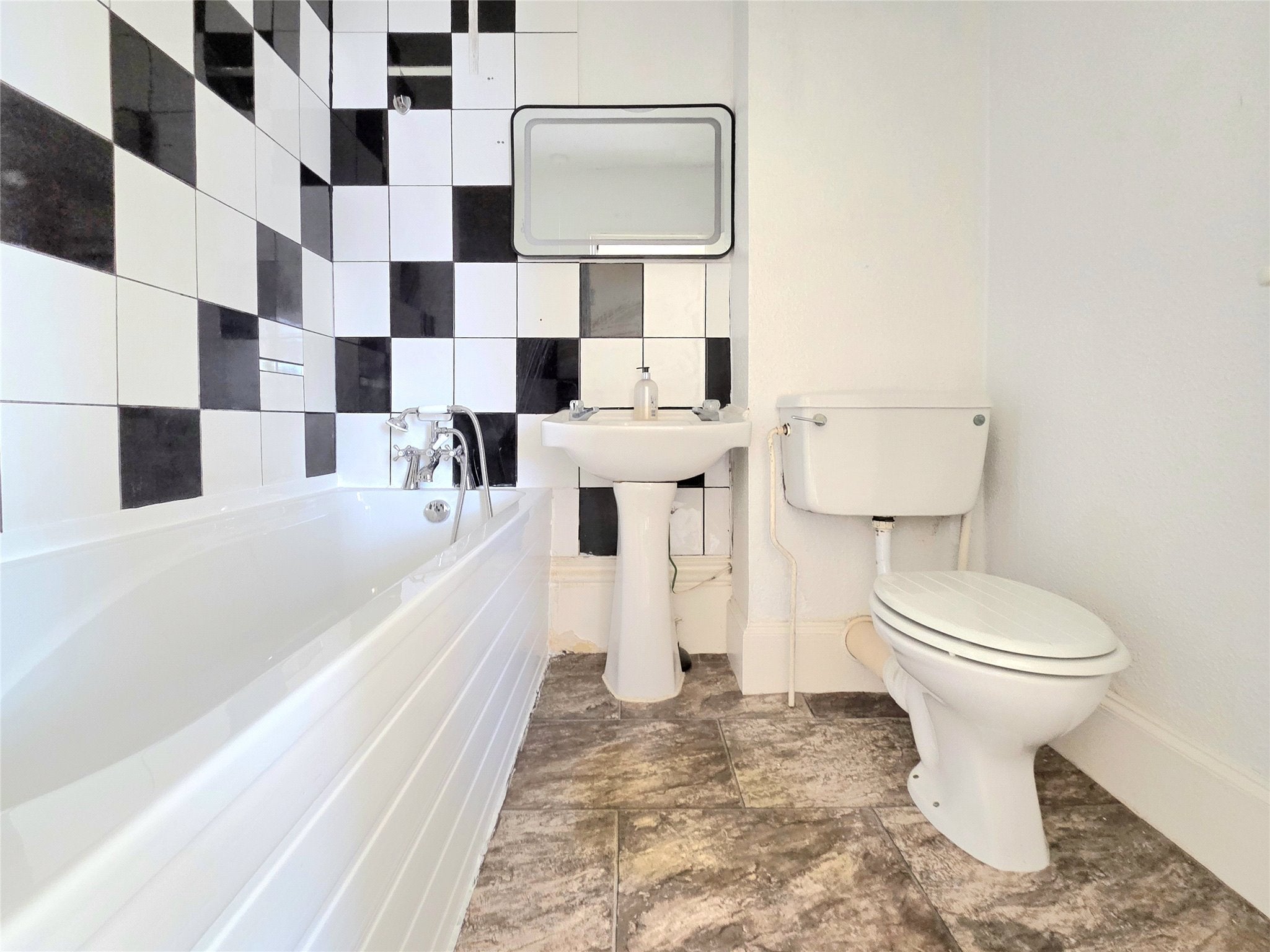 Flat Upper Grosvenor Road in Tunbridge Wells