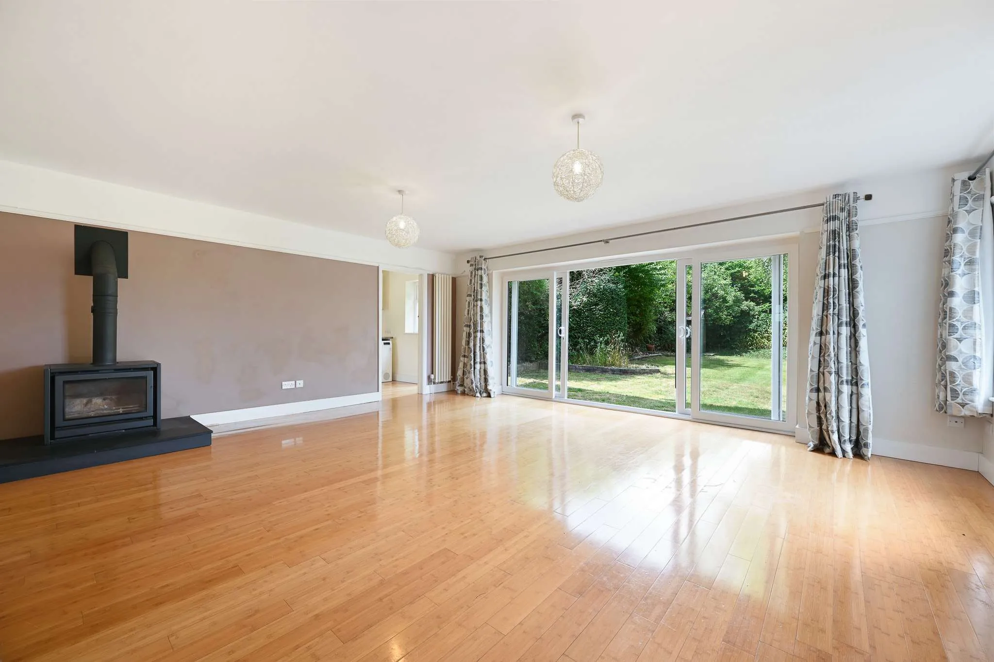 House Laurel Road in Chalfont Saint Peter