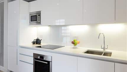 Flat Harbet Road in City of Westminster