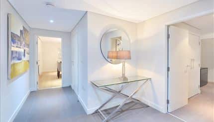 Flat Harbet Road in City of Westminster