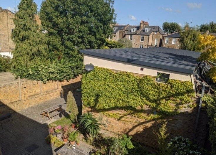 Room Seville Mews in Greater London
