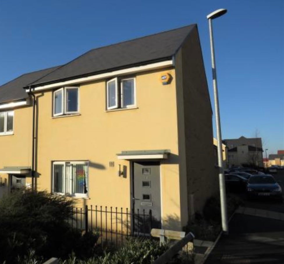 House Hawthorn Way in Stoke Gifford