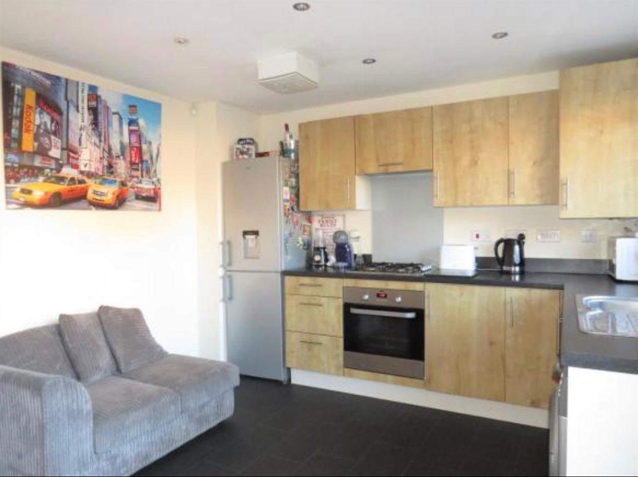 House Hawthorn Way in Stoke Gifford