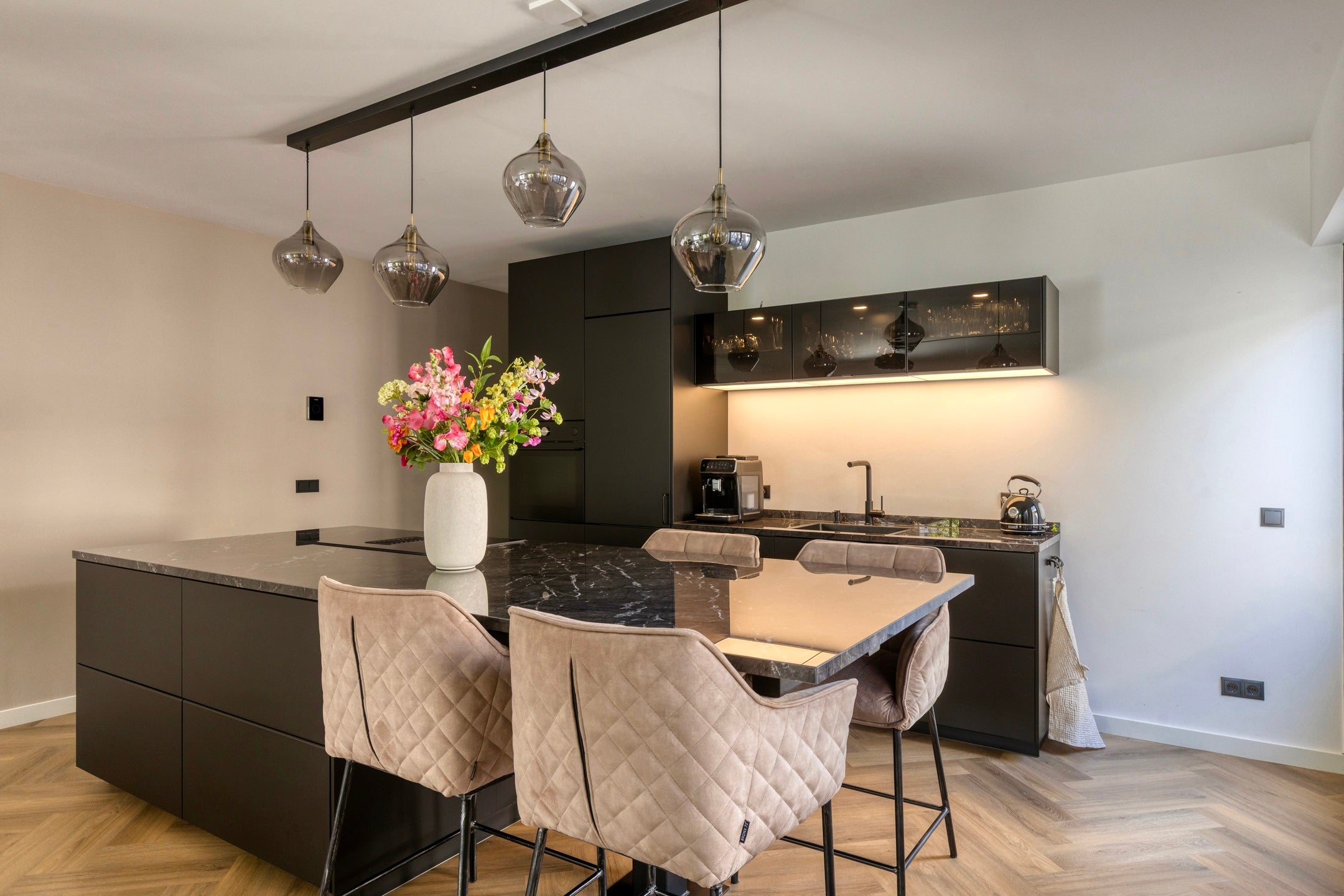 Appartement te koop: Grotestraat 131B, Ede