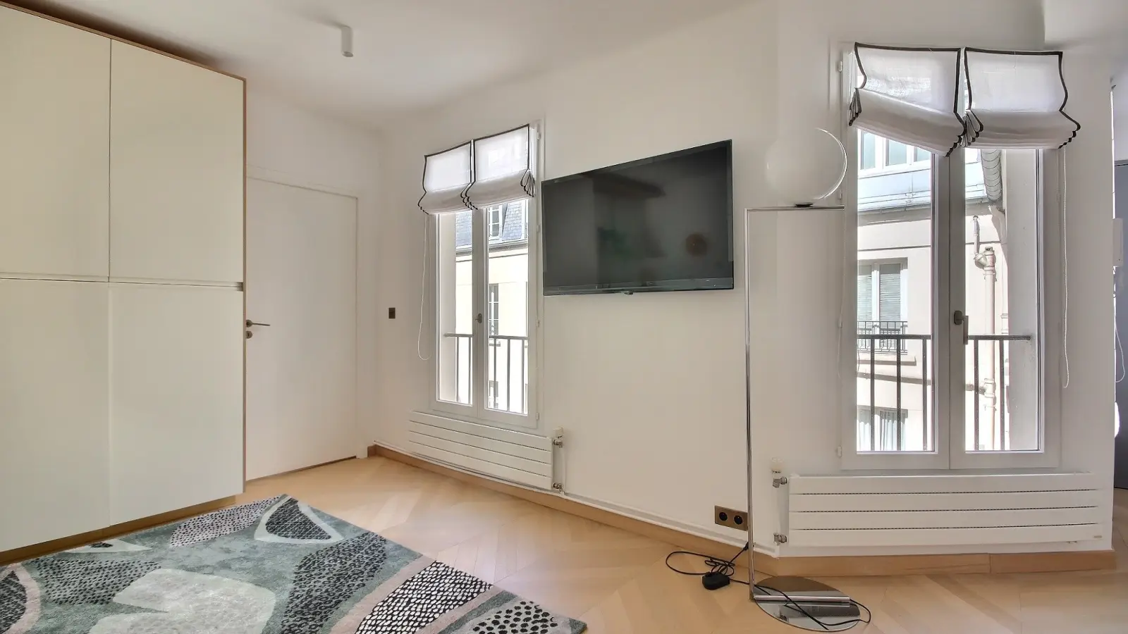 Flat Rue de Castiglione in Paris