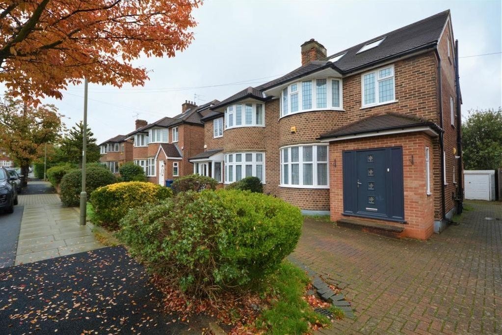 House Ballards Lane in Greater London