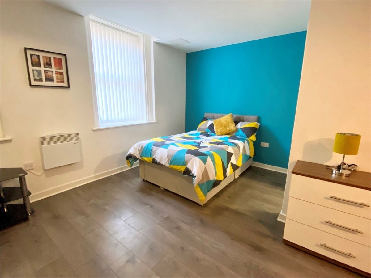 Flat Fawcett Street in Sunderland