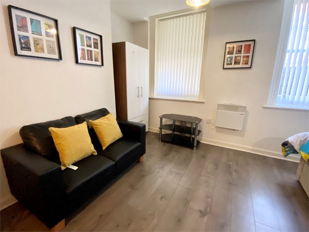 Flat Fawcett Street in Sunderland