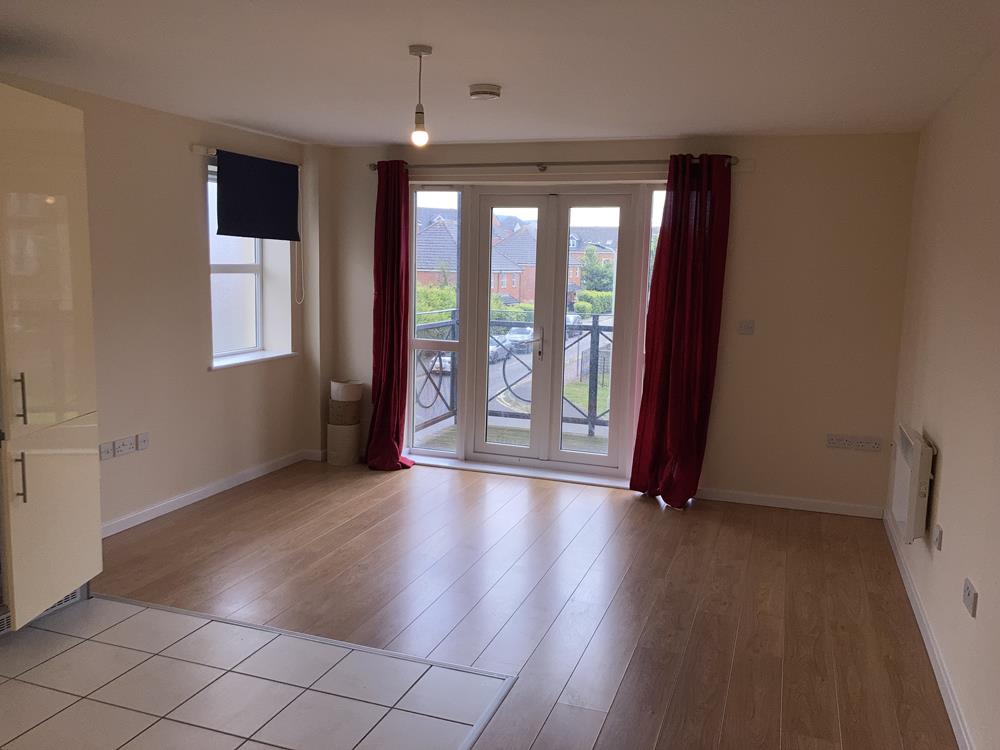 Flat Palgrave Road in Bedford