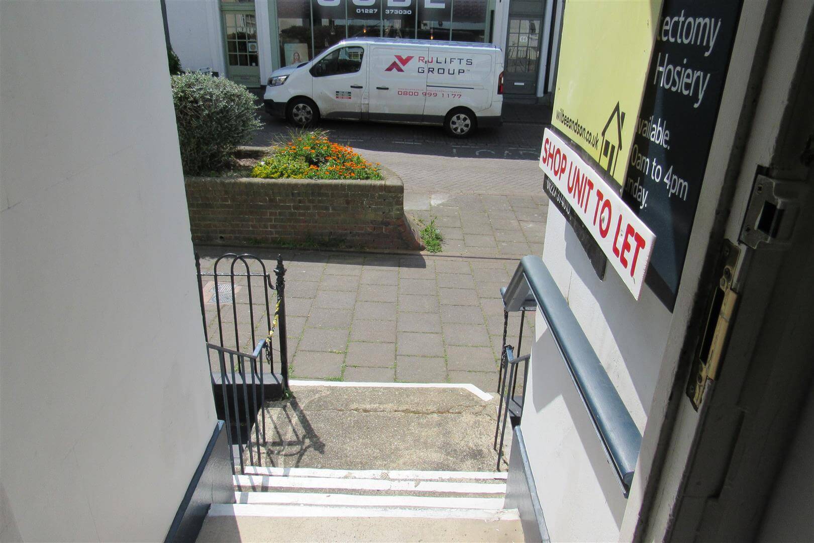 Flat Mortimer Street in Herne Bay